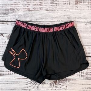 Under Armour Women's Black Running Shorts size XL